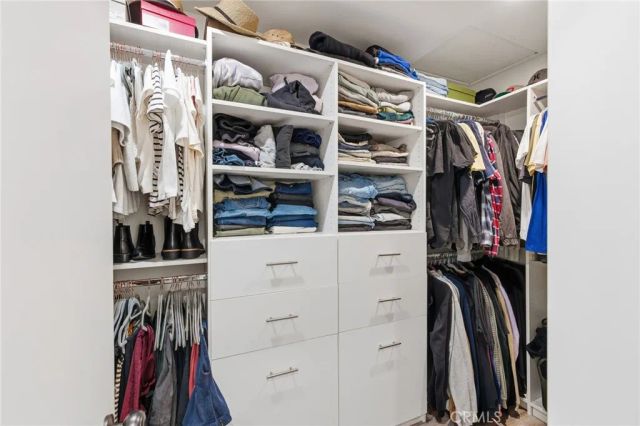 15919 Joseph Court, Rancho Cascades, CA 91342