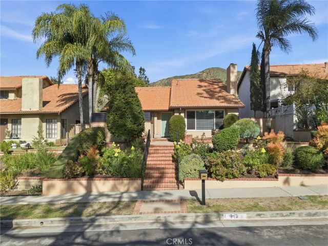 15919 Joseph Court, Rancho Cascades, CA 91342