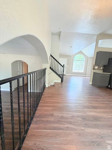 627 S JAKE GARN BLVD, Salt Lake City, UT 84104