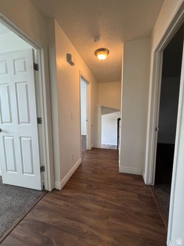 627 S JAKE GARN BLVD, Salt Lake City, UT 84104
