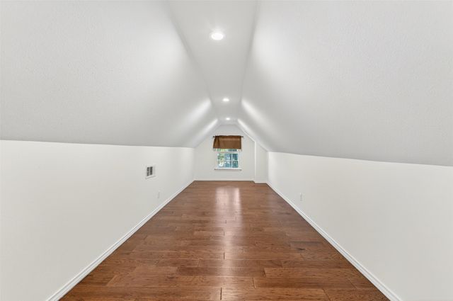 313 King Richard Street, Irving, TX 75061