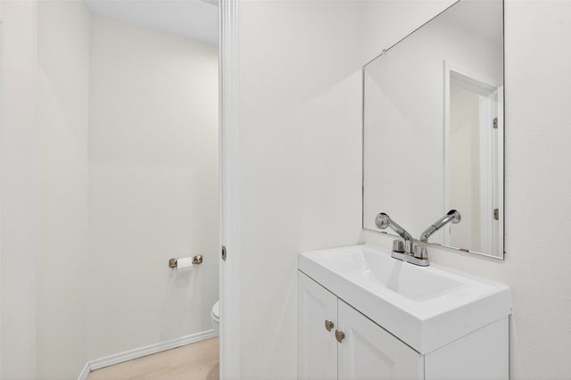 313 King Richard Street, Irving, TX 75061