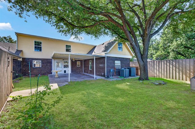 313 King Richard Street, Irving, TX 75061