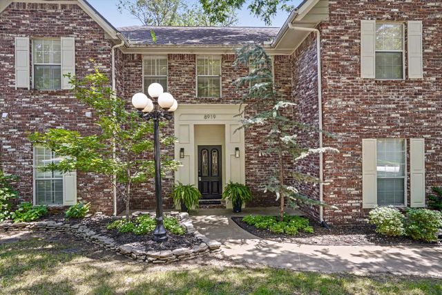 8919 S Lakewood Avenue, Tulsa, OK 74137