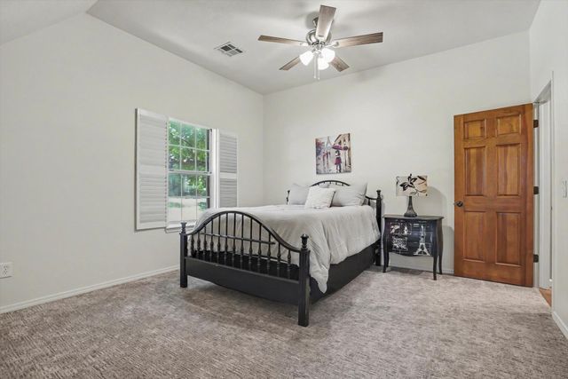 8919 S Lakewood Avenue, Tulsa, OK 74137