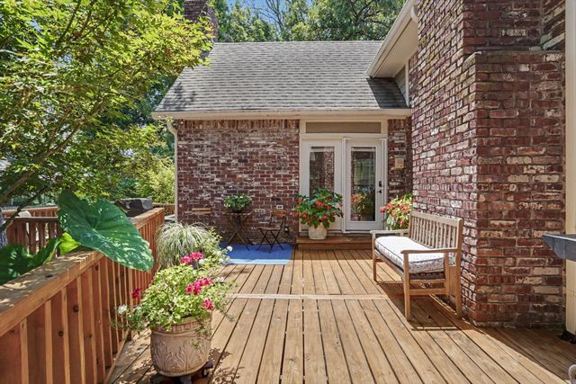 8919 S Lakewood Avenue, Tulsa, OK 74137