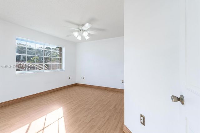 4671 SW 154th Place, Miami, FL 33185