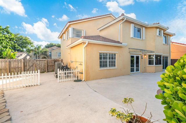 4671 SW 154th Place, Miami, FL 33185