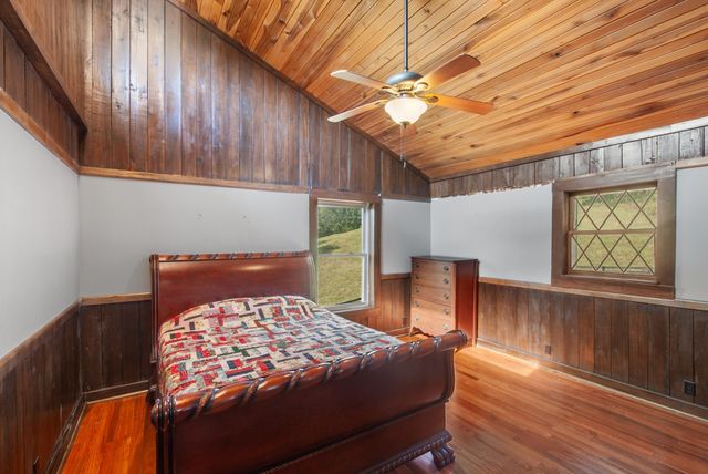 1927 Fowler Hollow Rd, Lynnville, TN 38472