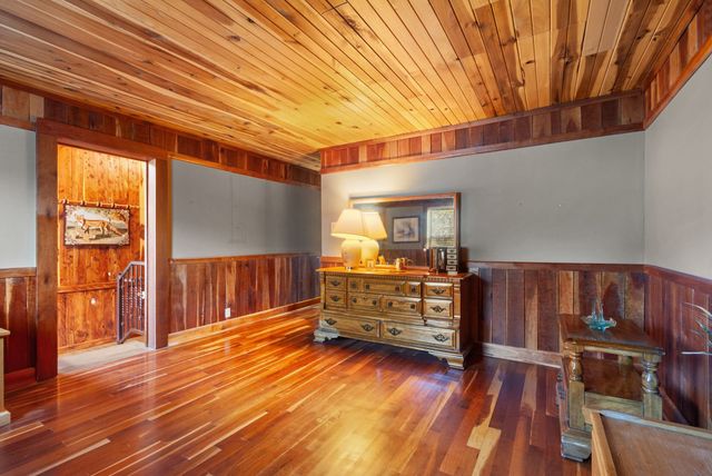 1927 Fowler Hollow Rd, Lynnville, TN 38472