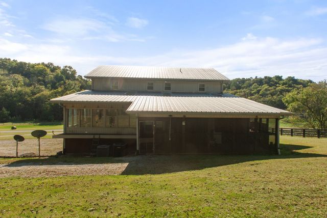 1927 Fowler Hollow Rd, Lynnville, TN 38472