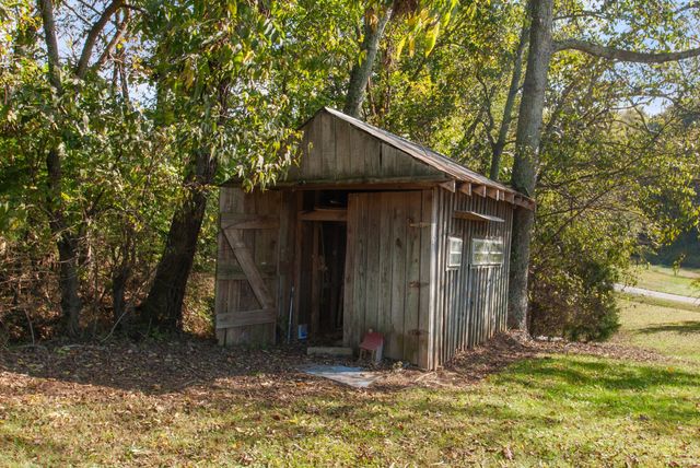 1927 Fowler Hollow Rd, Lynnville, TN 38472