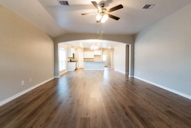 1022 Fannin Street, Brenham, TX 77833