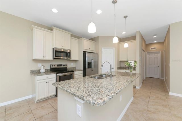4296 EXPEDITION WAY 104, Osprey, FL 34229