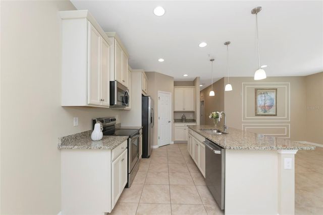 4296 EXPEDITION WAY 104, Osprey, FL 34229
