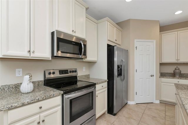 4296 EXPEDITION WAY 104, Osprey, FL 34229