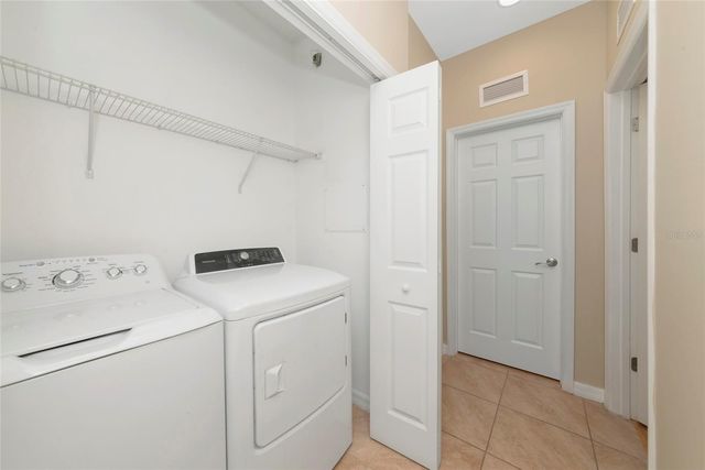 4296 EXPEDITION WAY 104, Osprey, FL 34229