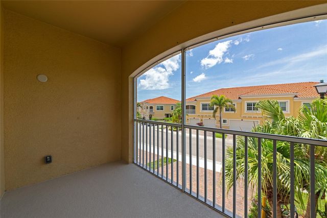 4296 EXPEDITION WAY 104, Osprey, FL 34229