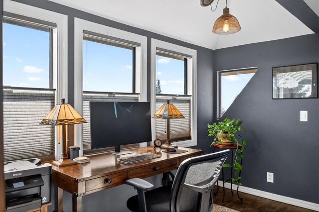 865 El Oro Dr, Auburn, CA 95603