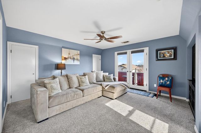 865 El Oro Dr, Auburn, CA 95603