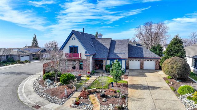 865 El Oro Dr, Auburn, CA 95603