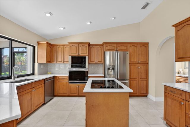 5111 NW 85th Road, Coral Springs, FL 33067