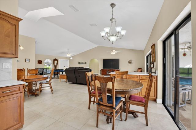 5111 NW 85th Road, Coral Springs, FL 33067