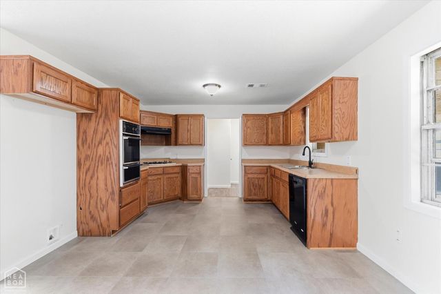 107 NW Inman Drive, Walnut Ridge, AR 72476