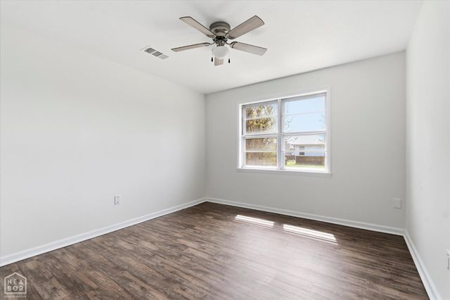107 NW Inman Drive, Walnut Ridge, AR 72476