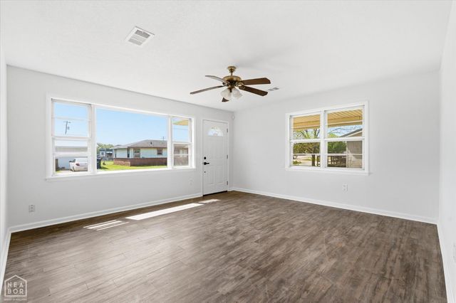 107 NW Inman Drive, Walnut Ridge, AR 72476