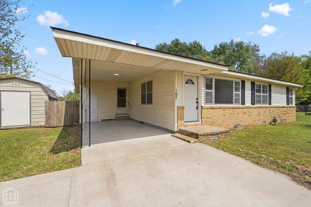 107 NW Inman Drive, Walnut Ridge, AR 72476