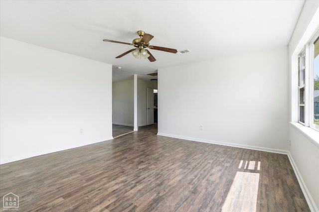 107 NW Inman Drive, Walnut Ridge, AR 72476
