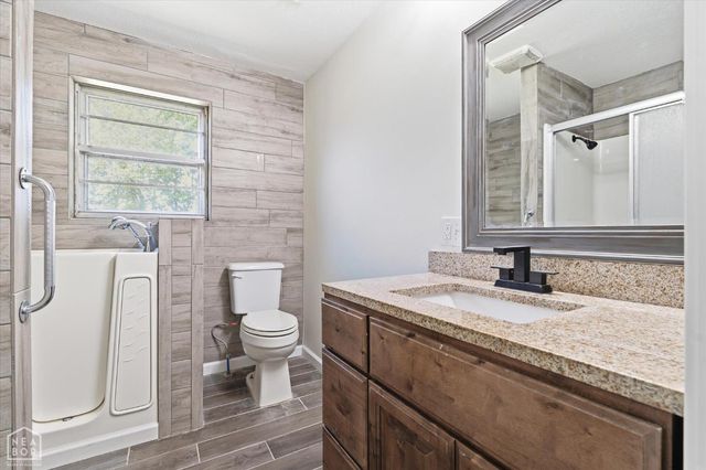 107 NW Inman Drive, Walnut Ridge, AR 72476
