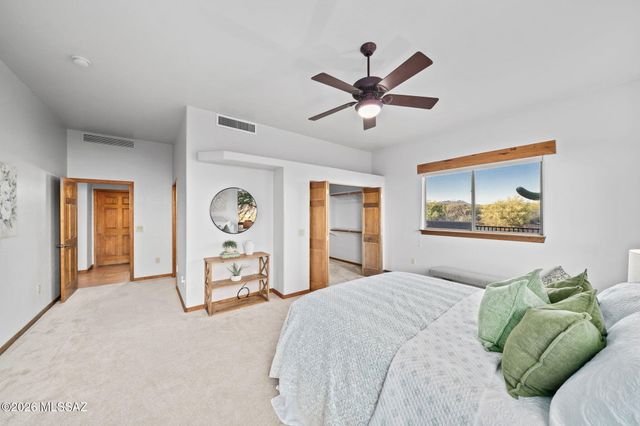 9742 N Camino Del Plata, Tucson, AZ 85742