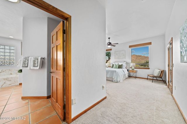 9742 N Camino Del Plata, Tucson, AZ 85742