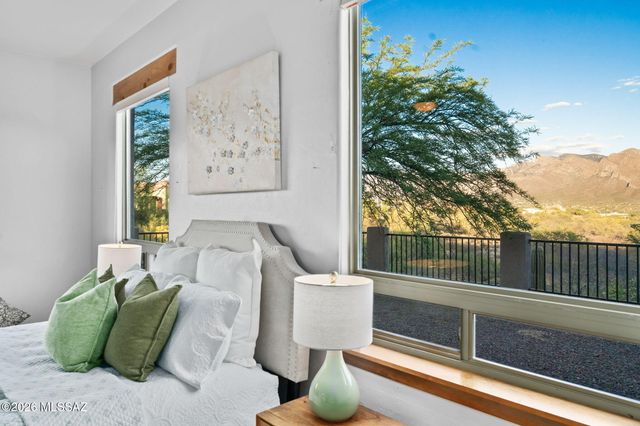 9742 N Camino Del Plata, Tucson, AZ 85742