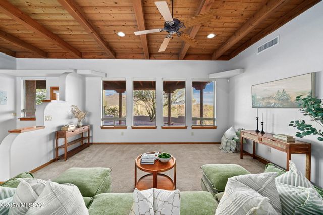 9742 N Camino Del Plata, Tucson, AZ 85742