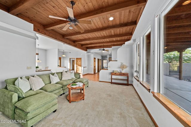 9742 N Camino Del Plata, Tucson, AZ 85742