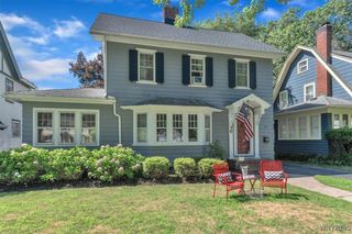 153 Chestnut Hill Drive, Irondequoit, NY 14617