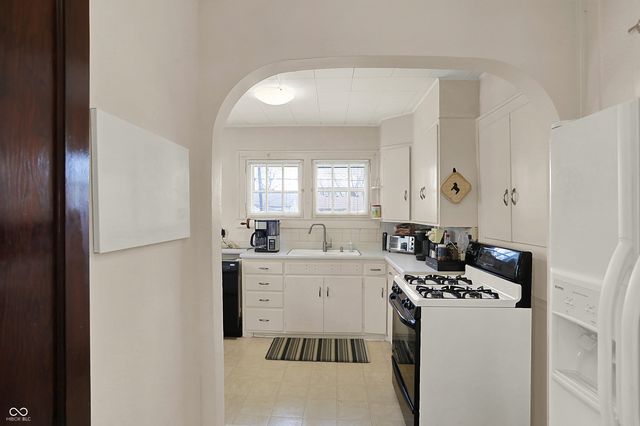 2714 Barth Avenue, Indianapolis, IN 46203