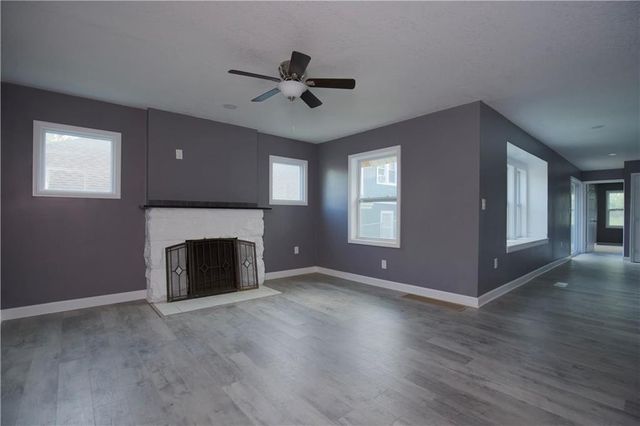 2722 Raytown Road, Kansas City, MO 64128