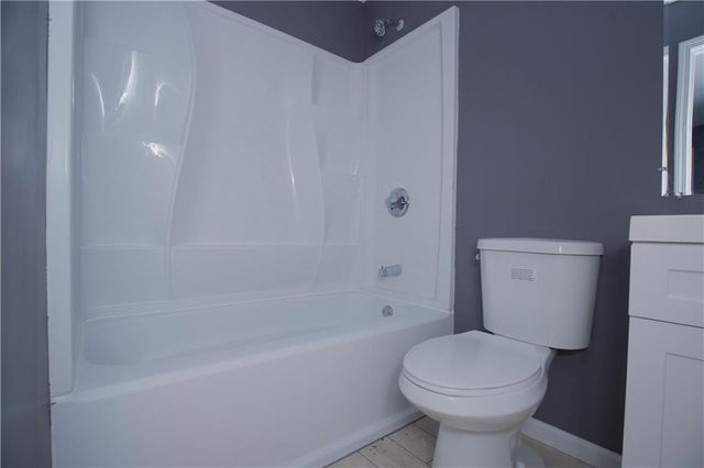 2722 Raytown Road, Kansas City, MO 64128