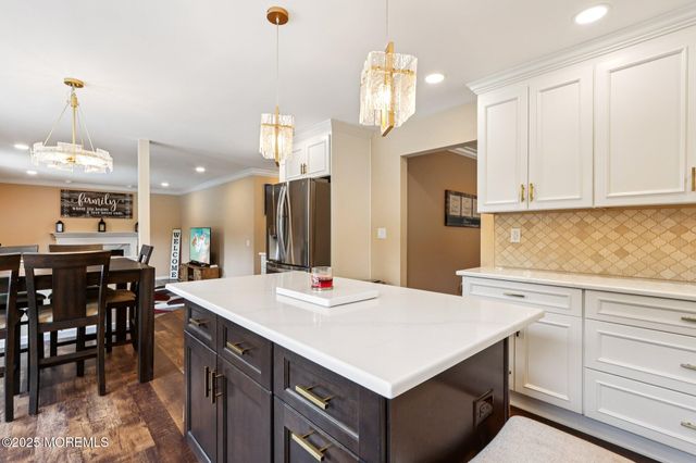 3 Macintosh Court, Jackson, NJ 08527