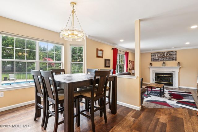 3 Macintosh Court, Jackson, NJ 08527