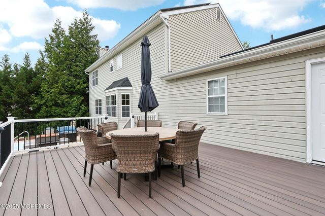 3 Macintosh Court, Jackson, NJ 08527
