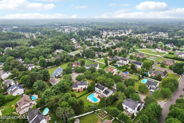 3 Macintosh Court, Jackson, NJ 08527