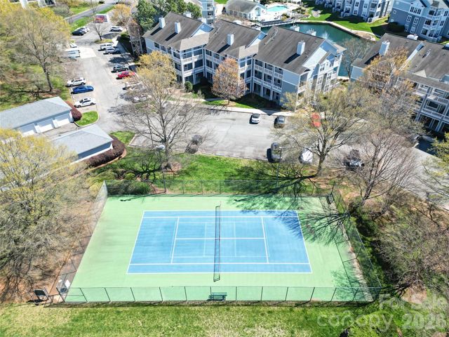 18736 Nautical Drive 203, Cornelius, NC 28031