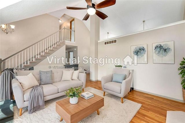 604 Hawthorne Place, Liberty, MO 64068
