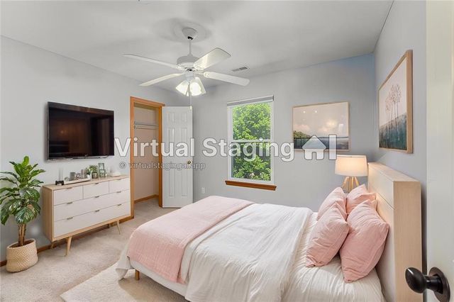 604 Hawthorne Place, Liberty, MO 64068