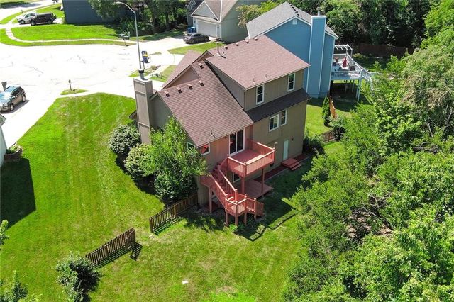 604 Hawthorne Place, Liberty, MO 64068